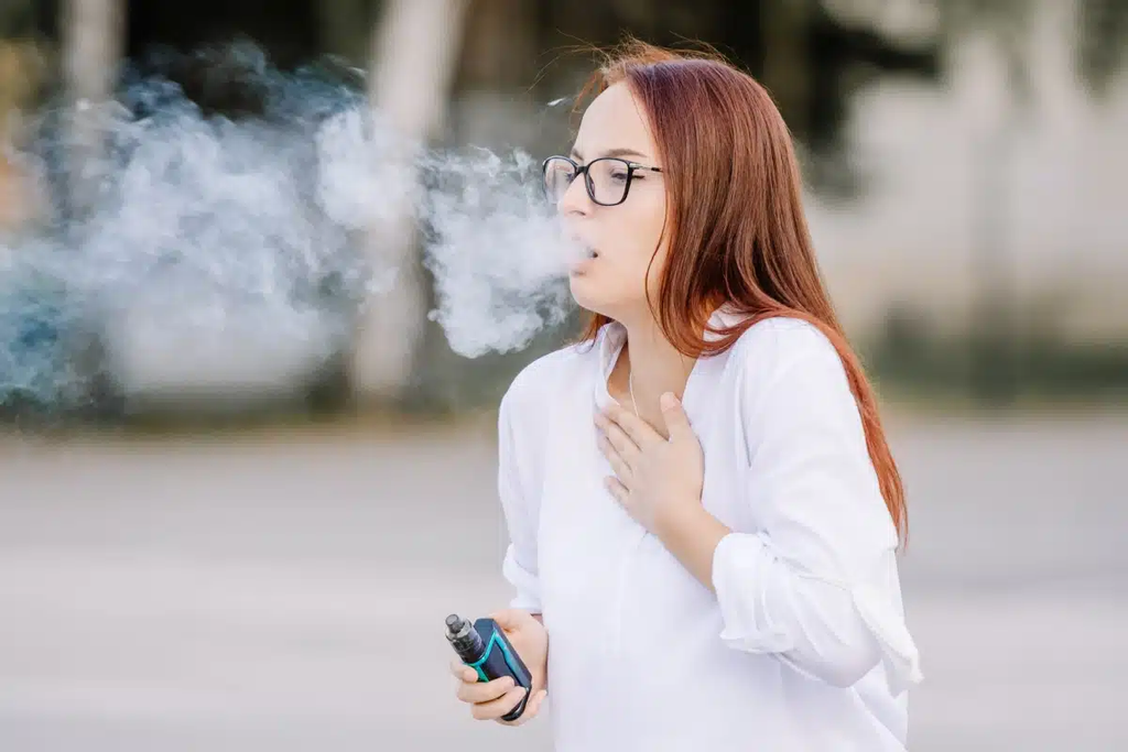 HOW TO AVOID VAPE BURNING YOUR THROAT