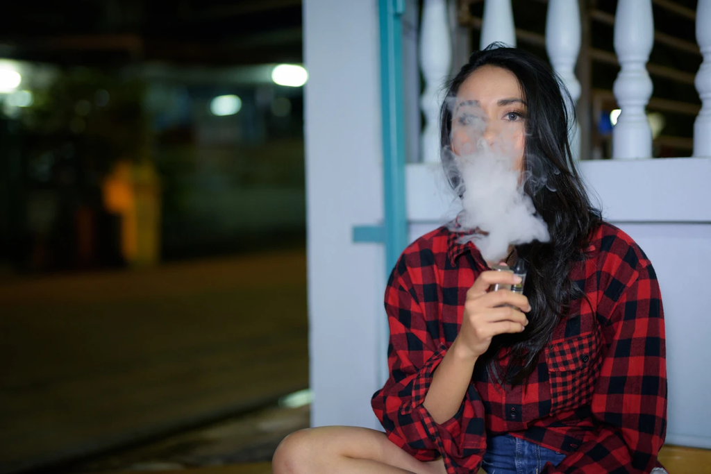 THE REAL(LY INSIGNIFICANT) SAFETY CONCERNS ABOUT VAPING