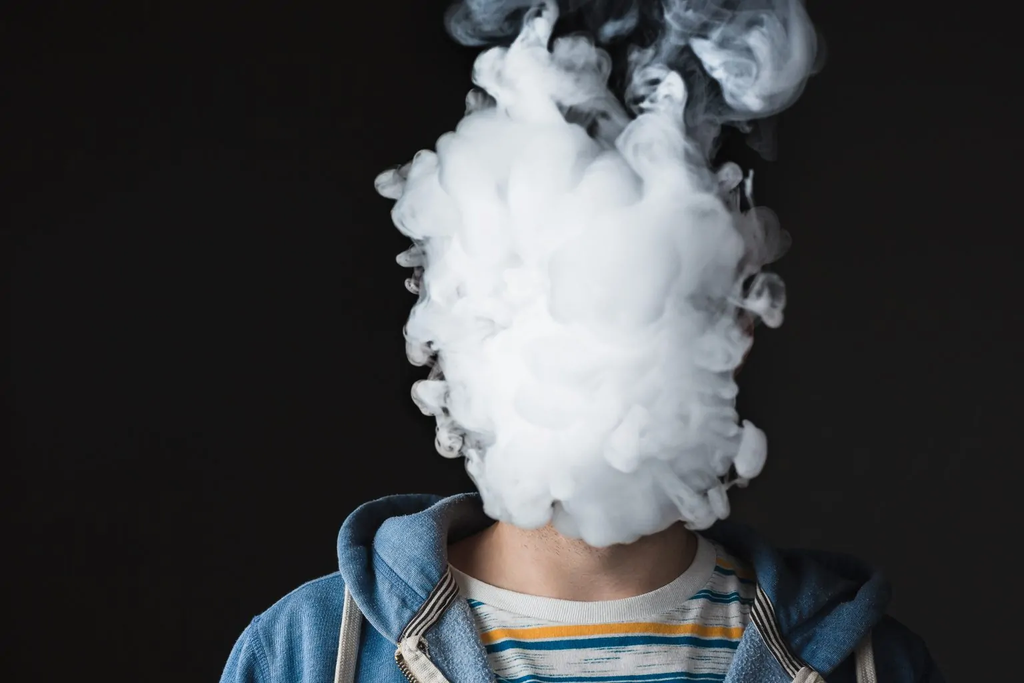 UKVIA Calls For Urgent Action to Combat Increase In Illegal ‘Spice Vapes’