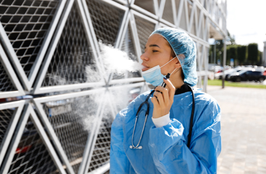 Our Advice For Vaping Safely During a Pandemic