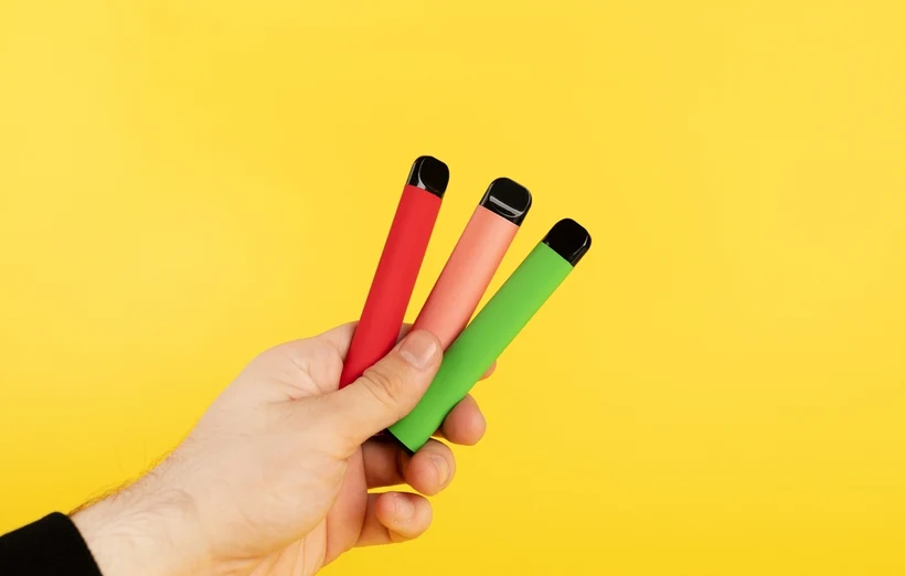 10 VAPING MYTHS DEBUNKED: WHAT’S ACTUALLY TRUE?