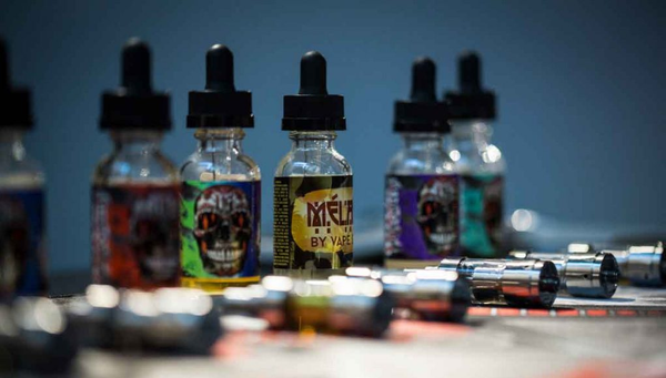 The US FDA Considers Allowing Some Vape Flavours in Major Regulatory Shift