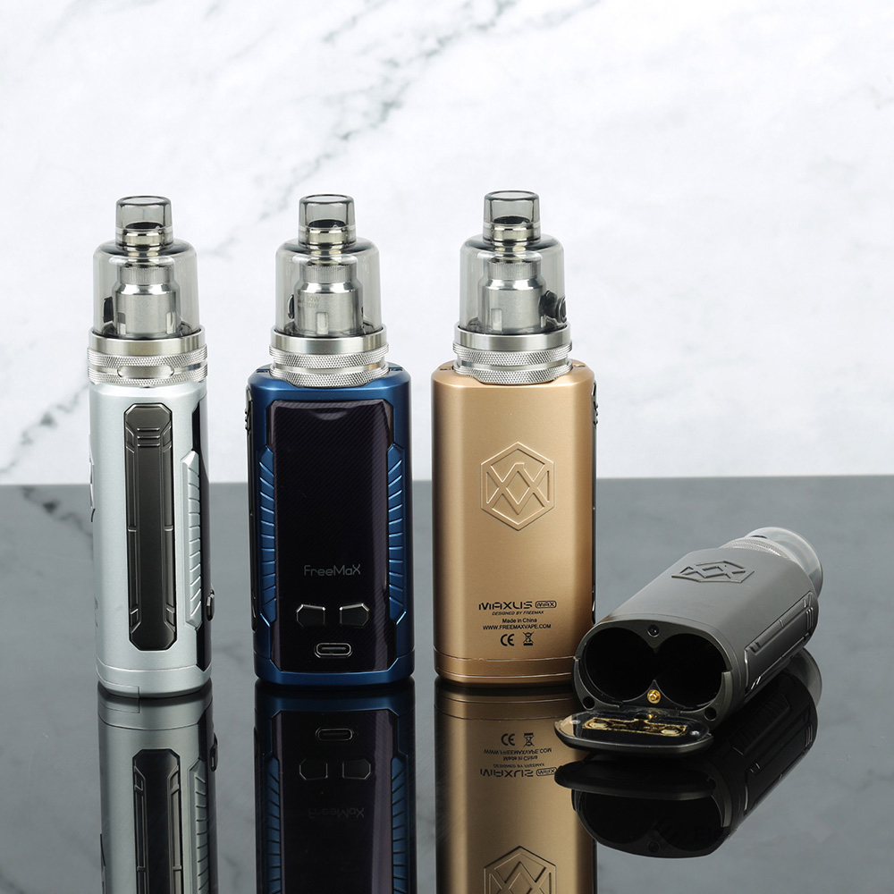 FreeMax Maxus Max Review - Small Dual 18650 Battery Pod Mod Kit