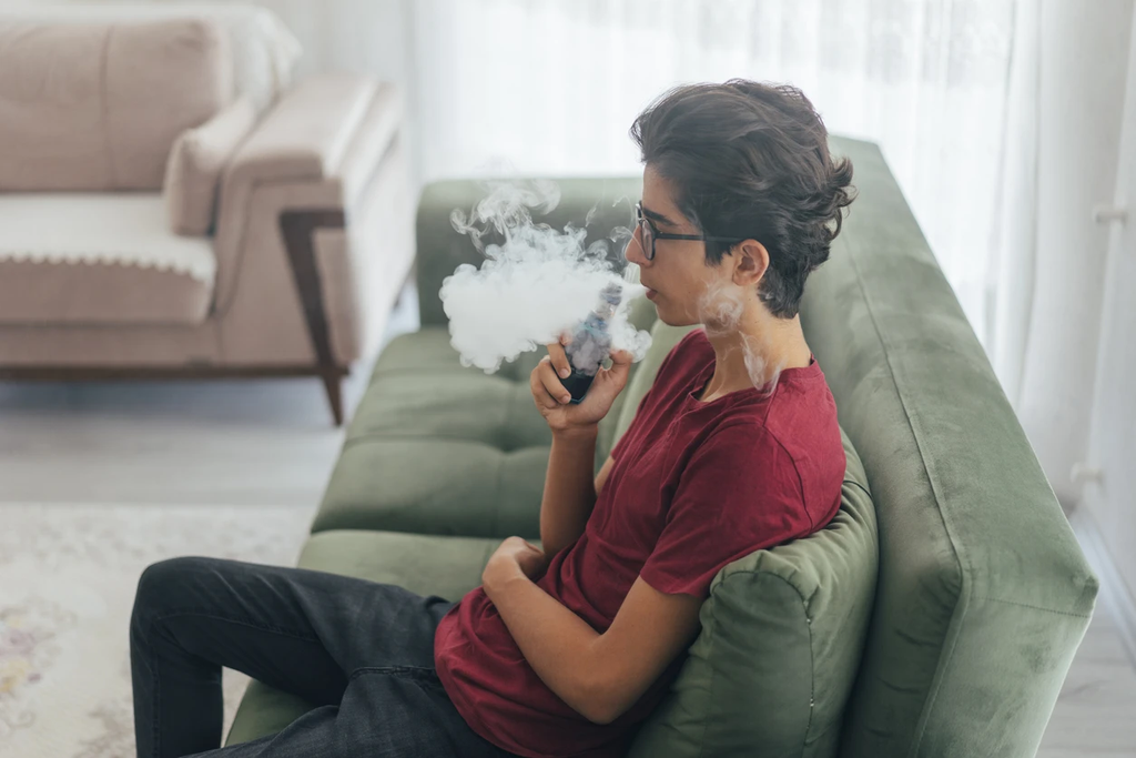 HOW TO AVOID GETTING CARRIED AWAY WITH NICOTINE OR CANNABIS VAPE